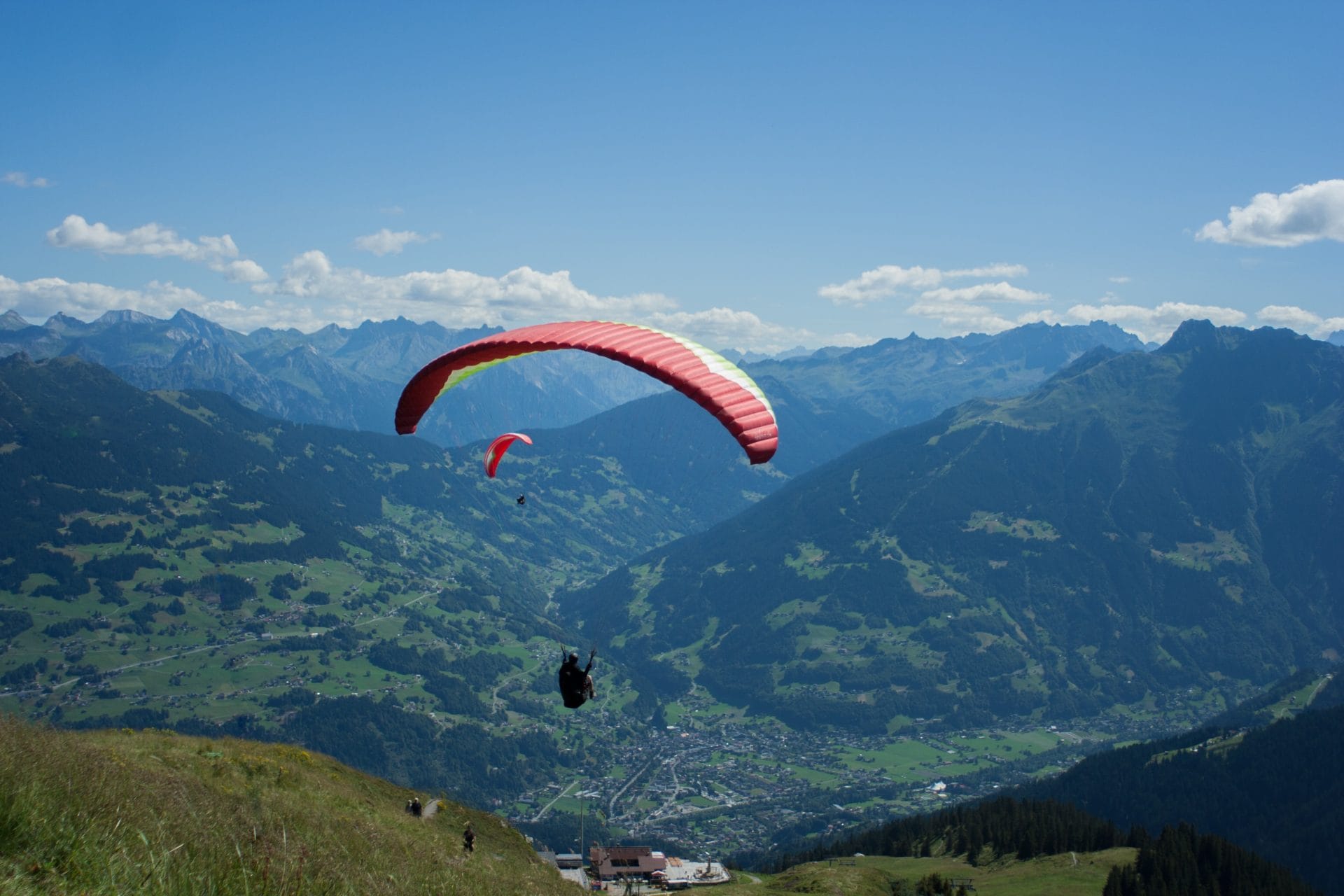 Tekirdağ Yamaç Paraşütü Eğitimi 2024 4 tekirdağ yamaç paraşütü eğitimi (1)